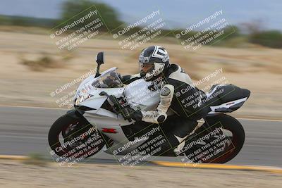 media/Sep-10-2023-SoCal Trackdays (Sun) [[6b4faecef6]]/Turn 6 Inside Pans (955am)/